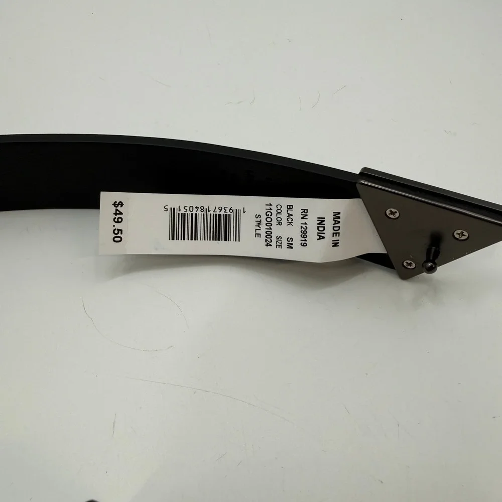 Guess Mens Size Small Belt Black New Triangle Logo Plaque